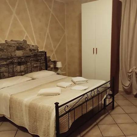Beds Ar Colle 2 Bed & Breakfast 3*