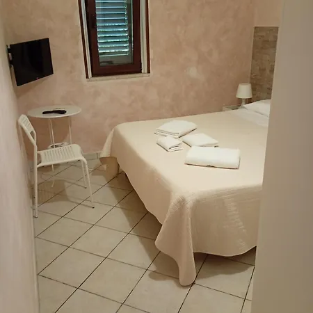 Beds Ar Colle 2 Acomodação com café da manhã  3*